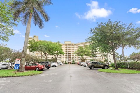 Copropriété à vendre à Pompano Beach, Floride: 3 chambres, 129.13 m2 № 1097760 - photo 13