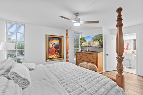 Copropriété à vendre à Pompano Beach, Floride: 3 chambres, 129.13 m2 № 1097760 - photo 28