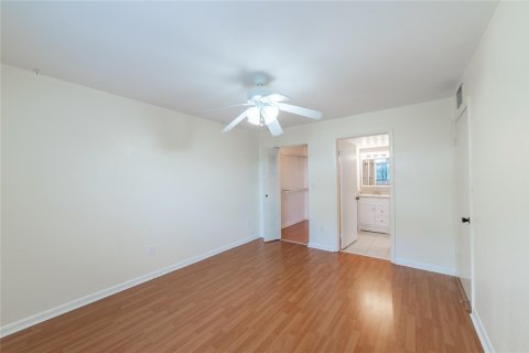 Copropriété à vendre à Fort Lauderdale, Floride: 2 chambres, 75.25 m2 № 1077772 - photo 21