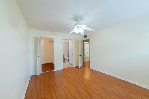 Copropriété à vendre à Fort Lauderdale, Floride: 2 chambres, 75.25 m2 № 1077772 - photo 18