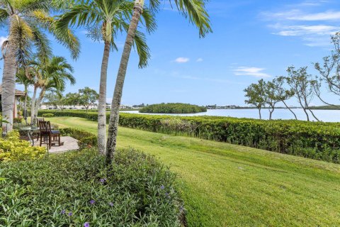 Villa ou maison à vendre à Hutchinson Island South, Floride: 3 chambres, 229.56 m2 № 1180225 - photo 21