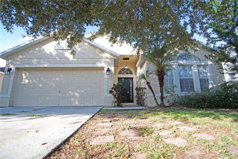 Villa ou maison à louer à Haines City, Floride: 4 chambres, 174.1 m2 № 1355937 - photo 1