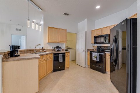 Copropriété à vendre à Davenport, Floride: 2 chambres, 117.15 m2 № 1356004 - photo 6