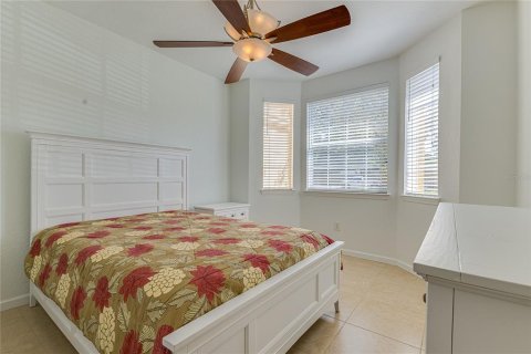 Condo in Davenport, Florida, 2 bedrooms  № 1356004 - photo 15