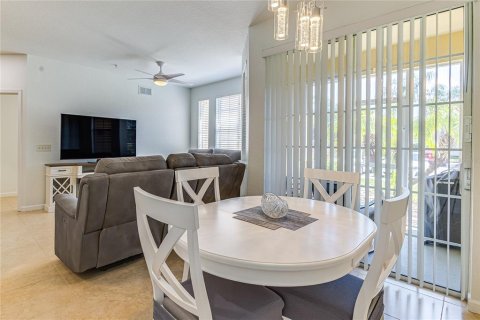 Copropriété à vendre à Davenport, Floride: 2 chambres, 117.15 m2 № 1356004 - photo 13