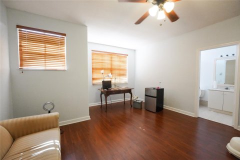 Casa en venta en Miramar, Florida, 5 dormitorios, 340.95 m2 № 1134906 - foto 15
