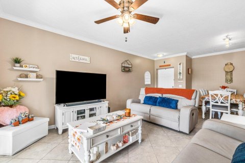 Condominio en venta en Boynton Beach, Florida, 1 dormitorio, 73.49 m2 № 1134905 - foto 16