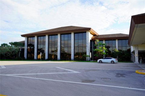 Condominio en venta en Pembroke Pines, Florida, 2 dormitorios, 112.13 m2 № 981496 - foto 23