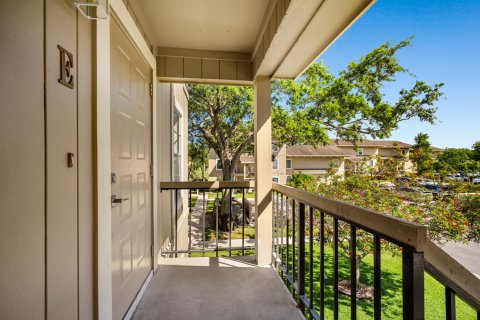 Condo in Jupiter, Florida, 2 bedrooms  № 1145992 - photo 2