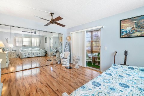 Condo in Deerfield Beach, Florida, 1 bedroom  № 1146036 - photo 17