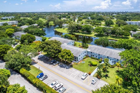 Condo in Deerfield Beach, Florida, 1 bedroom  № 1146036 - photo 9