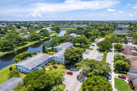 Condo in Deerfield Beach, Florida, 1 bedroom  № 1146036 - photo 10