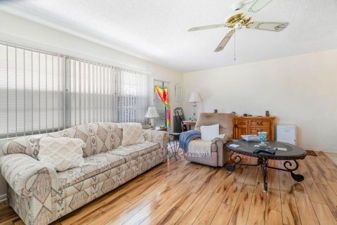 Condo in Deerfield Beach, Florida, 1 bedroom  № 1146036 - photo 25