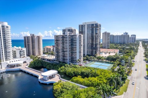 Condominio en venta en Riviera Beach, Florida, 2 dormitorios, 133.04 m2 № 837520 - foto 12