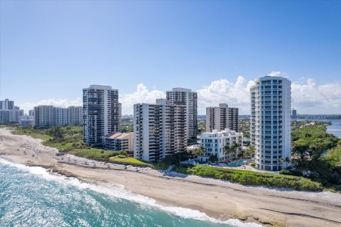 Condominio en venta en Riviera Beach, Florida, 2 dormitorios, 133.04 m2 № 837520 - foto 5