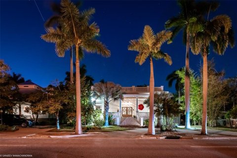 Villa ou maison à vendre à Punta Gorda, Floride: 2 chambres, 152.36 m2 № 999089 - photo 7