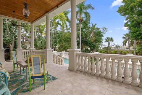 Villa ou maison à vendre à Punta Gorda, Floride: 2 chambres, 152.36 m2 № 999089 - photo 4