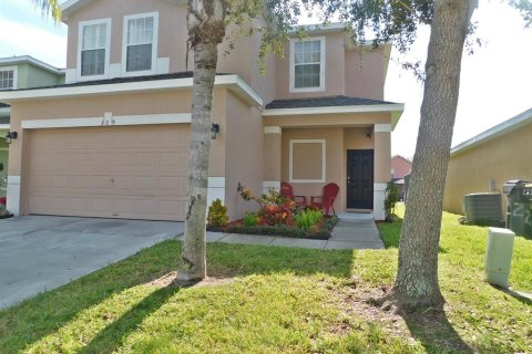 Casa en venta en Davenport, Florida, 4 dormitorios, 164.25 m2 № 1304404 - foto 1