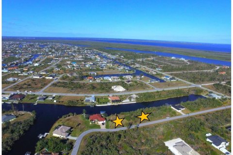 Terrain à vendre à Port Charlotte, Floride № 947073 - photo 4