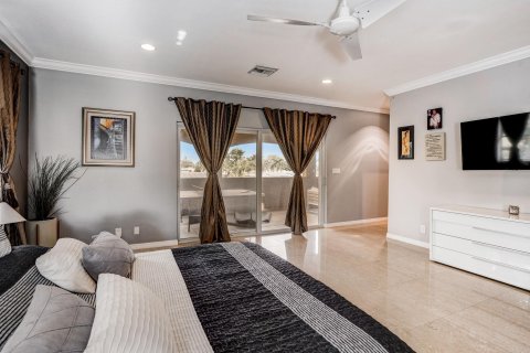Villa ou maison à vendre à Fort Lauderdale, Floride: 6 chambres, 326.55 m2 № 922341 - photo 18