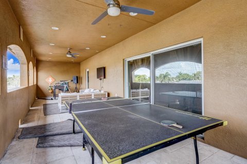 Villa ou maison à vendre à Fort Lauderdale, Floride: 6 chambres, 326.55 m2 № 922341 - photo 14