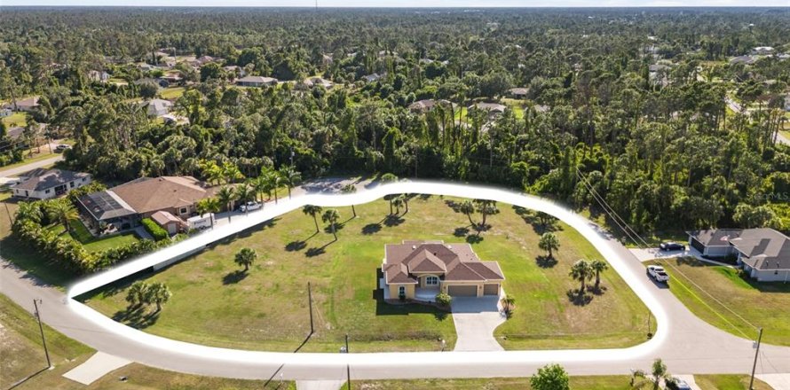 Villa ou maison à North Port, Floride 3 chambres, 162.11 m2 № 1165625