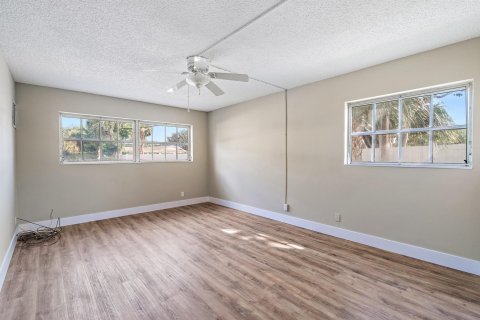 Condominio en venta en North Palm Beach, Florida, 1 dormitorio, 69.68 m2 № 913752 - foto 16