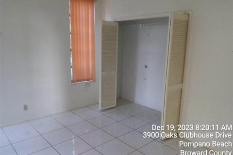 Condominio en venta en Pompano Beach, Florida, 3 dormitorios, 139.35 m2 № 913720 - foto 1