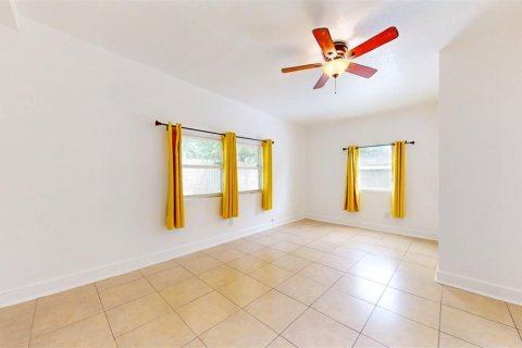 Villa ou maison à vendre à Tampa, Floride: 4 chambres, 151.52 m2 № 1383681 - photo 28