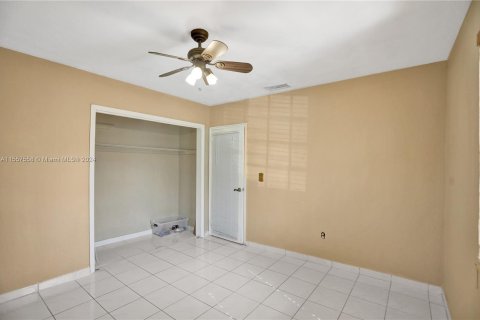 Villa ou maison à vendre à Miami, Floride: 2 chambres, 104.24 m2 № 1080163 - photo 29