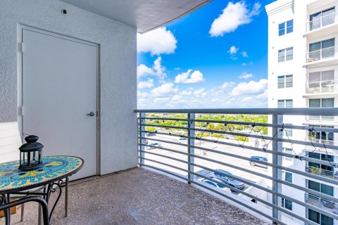 Condominio en venta en Hollywood, Florida, 1 dormitorio, 75.72 m2 № 1145999 - foto 22