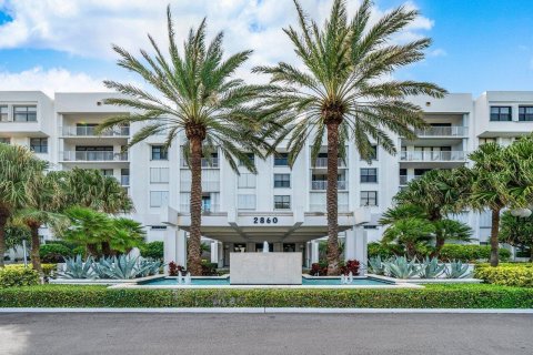 Copropriété à vendre à Palm Beach, Floride: 3 chambres, 146.6 m2 № 966172 - photo 2