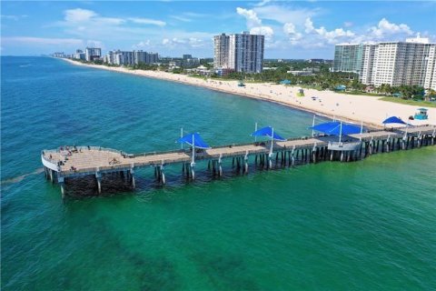 Copropriété à vendre à Pompano Beach, Floride: 2 chambres, 134.71 m2 № 981779 - photo 2