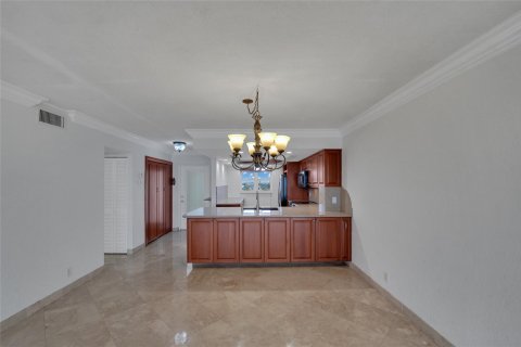 Copropriété à vendre à Pompano Beach, Floride: 2 chambres, 134.71 m2 № 981779 - photo 16