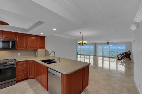 Copropriété à vendre à Pompano Beach, Floride: 2 chambres, 134.71 m2 № 981779 - photo 17