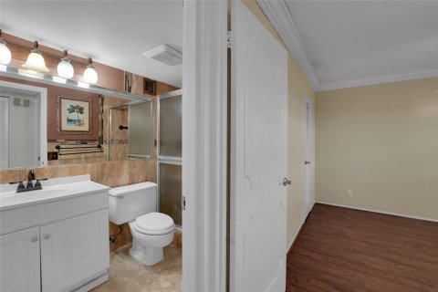 Copropriété à vendre à Pompano Beach, Floride: 2 chambres, 134.71 m2 № 981779 - photo 29