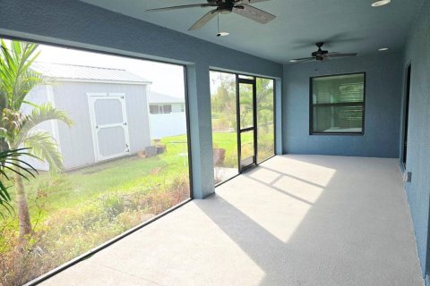 House in Port Charlotte, Florida 3 bedrooms, 162.76 sq.m. № 1432349 - photo 20