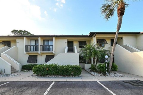 Condominio en venta en Sarasota, Florida, 2 dormitorios, 102.94 m2 № 1403217 - foto 1