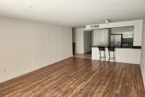 Condominio en venta en Orlando, Florida, 2 dormitorios, 138.24 m2 № 1017243 - foto 12
