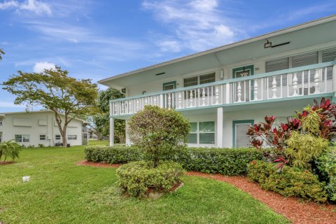 Condominio en venta en Deerfield Beach, Florida, 2 dormitorios, 76.18 m2 № 1002528 - foto 1