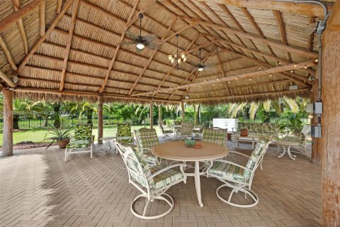 Casa en venta en Davie, Florida, 4 dormitorios, 399.29 m2 № 1358713 - foto 15