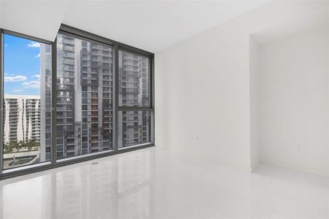 Condo in Miami, Florida, 2 bedrooms  № 1418175 - photo 29