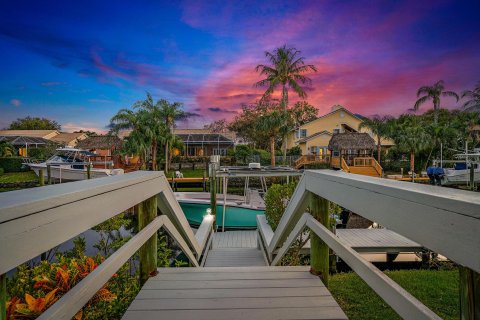 Casa en venta en Jupiter, Florida, 4 dormitorios, 232.26 m2 № 878675 - foto 9
