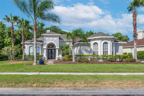 House in Wesley Chapel, Florida 4 bedrooms, 320.88 sq.m. № 1252055 - photo 1