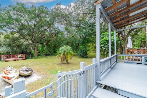 Villa ou maison à vendre à Tampa, Floride: 2 chambres, 99.96 m2 № 1381423 - photo 4