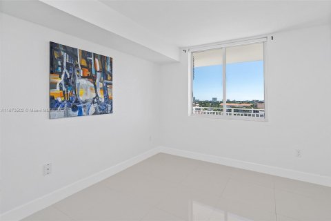 Copropriété à vendre à Miami, Floride: 1 chambre, 47.38 m2 № 1400163 - photo 18