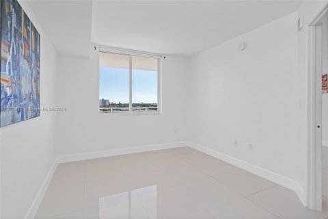 Copropriété à vendre à Miami, Floride: 1 chambre, 47.38 m2 № 1400163 - photo 17