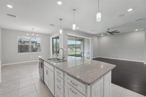 Casa en venta en Lutz, Florida, 4 dormitorios, 330.55 m2 № 1341934 - foto 17