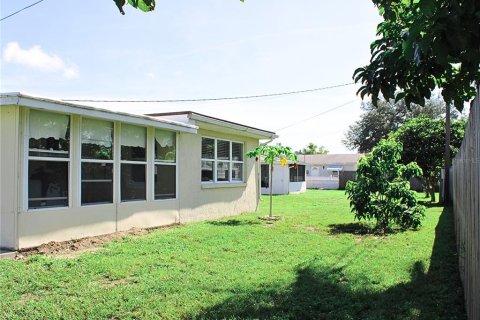 Villa ou maison à vendre à Holiday, Floride: 2 chambres, 102.94 m2 № 1341967 - photo 19