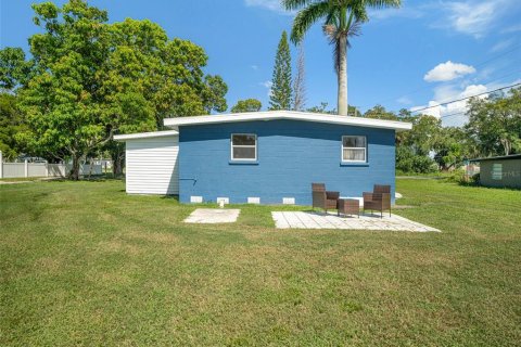 House in Bradenton, Florida 3 bedrooms, 76.64 sq.m. № 1341935 - photo 28